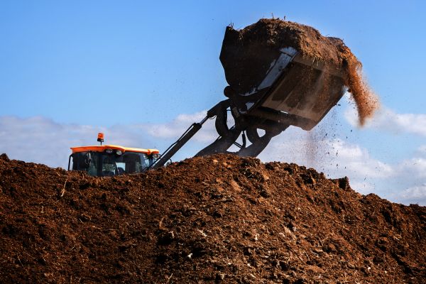 Dirt Spreading in Jeffersonville